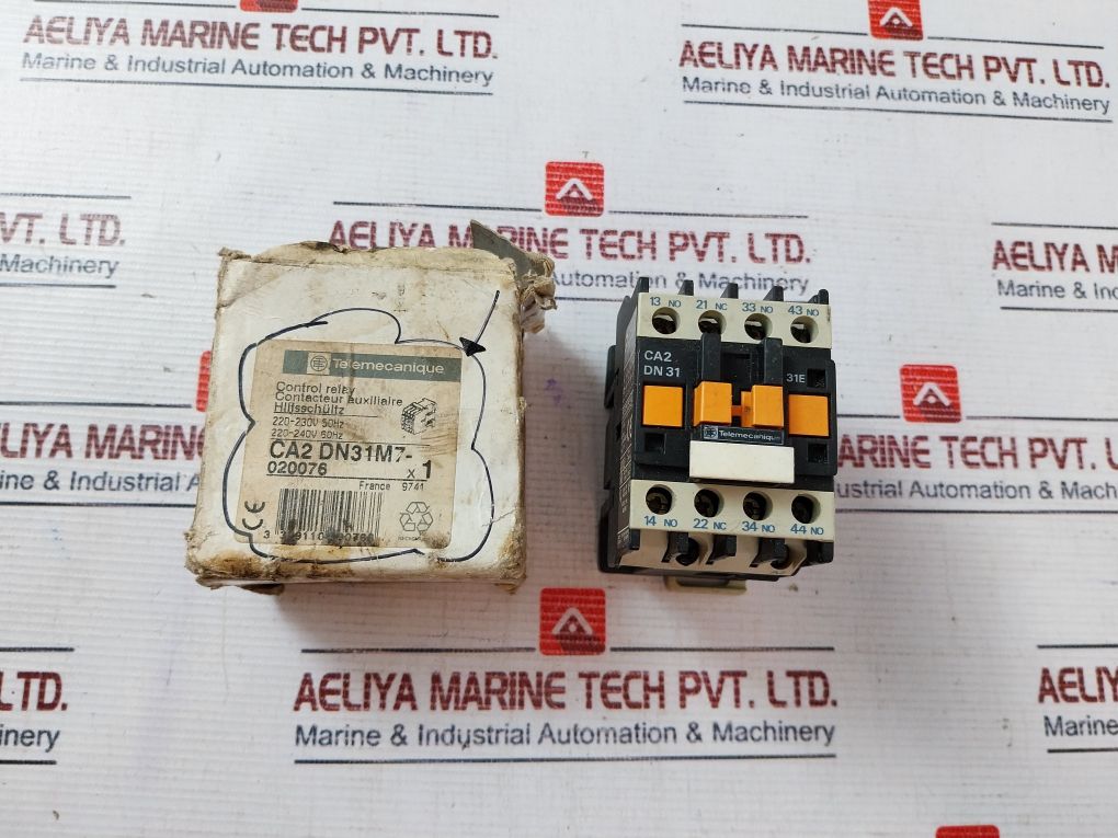 Telemecanique Ca2 Dn31M7 Control Relay 10A 1000V 50/60Hz