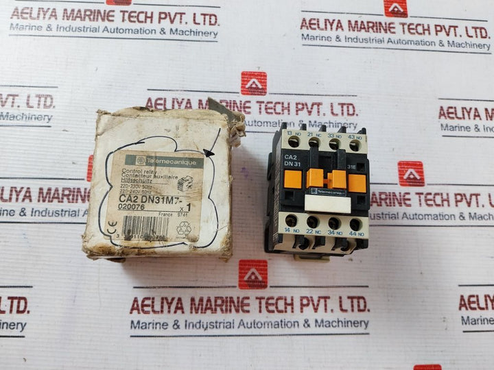 Telemecanique Ca2 Dn31M7 Control Relay 10A 1000V 50/60Hz