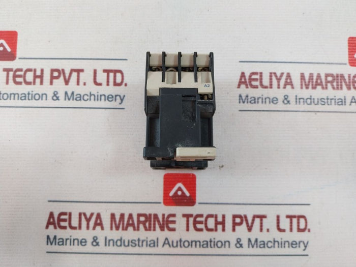 Telemecanique Ca2 Dn40 Control Relay 110V 50/60Hz