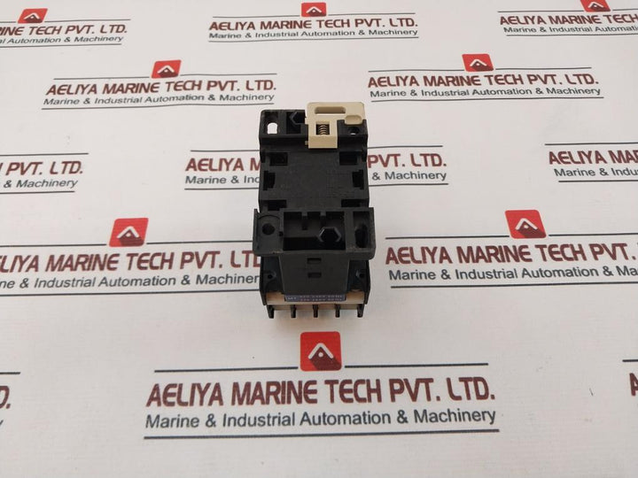 Telemecanique Ca2 Dn40 Control Relay 24Vdc