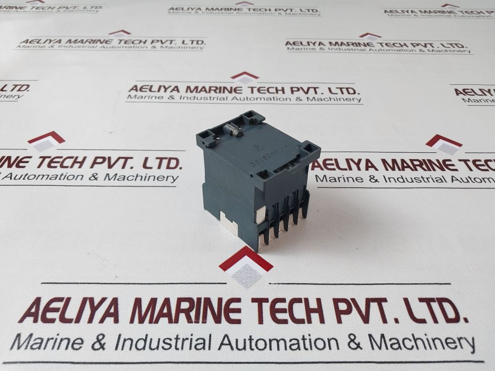 Telemecanique/Schneider Ca2Kn31F7 Control Relay 110V 50/60Hz