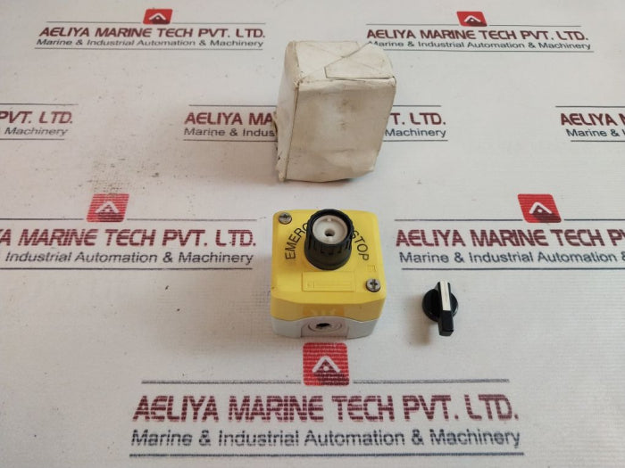 Telemecanique Cm 12 Push Button