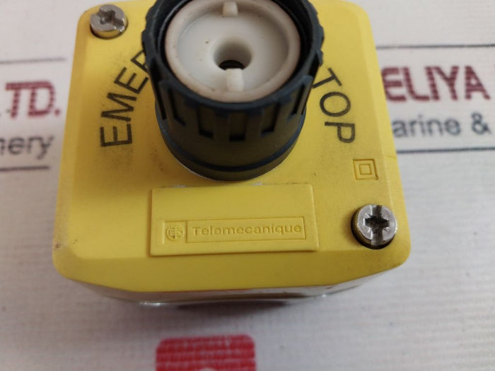 Telemecanique Square D CM 12 Safety Push Button