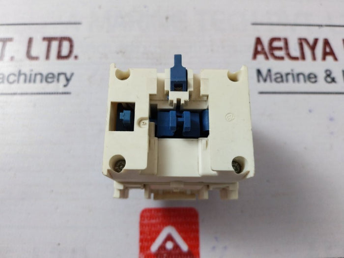 Telemecanique Ladr4 Time Delay Block