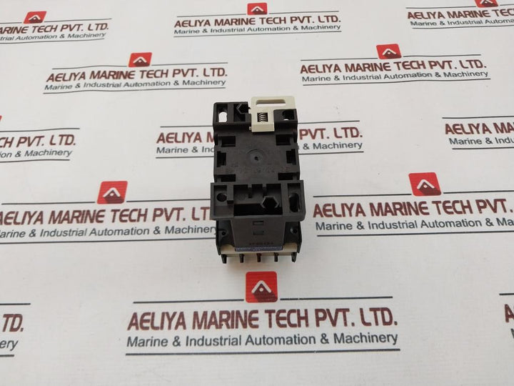 Telemecanique Lc1D0901M7 Contactor 1000V 25A