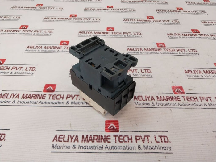 Telemecanique Lc1D25 Contactor 40A 690V 50/60Hz A600-p600