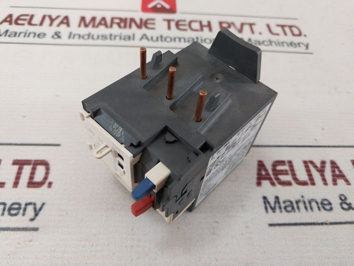 Telemecanique/Schneider Electric Lrd 35 Thermal Overload Relay 30-38A 690V~