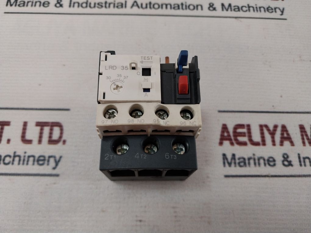 Telemecanique/Schneider Electric Lrd 35 Thermal Overload Relay 30-38A 690V~