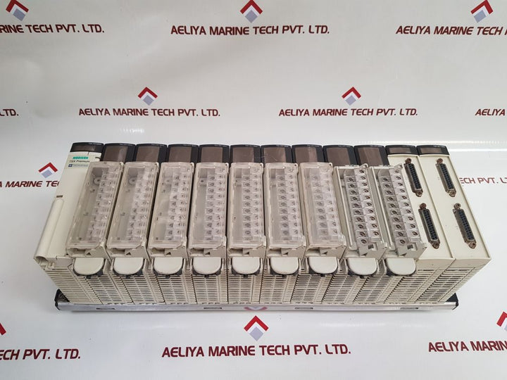 Telemecanique modicon tsx premium tsx psy2600,tsx dey16a4,tsx aey1600 rack 