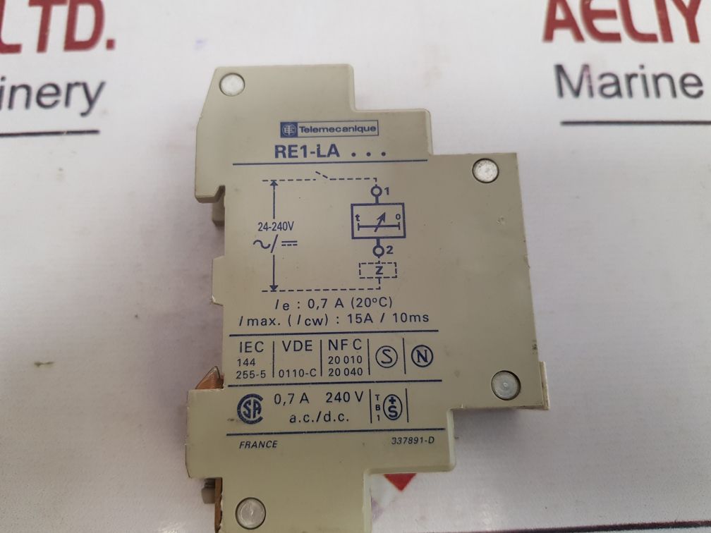 Telemecanique Re1-la003 Time Delay Relay 10-300 Sec