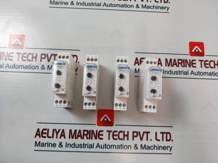 Telemecanique/Schneider Electric RE11 RL MU Din Rail Multi Function Timer Relay