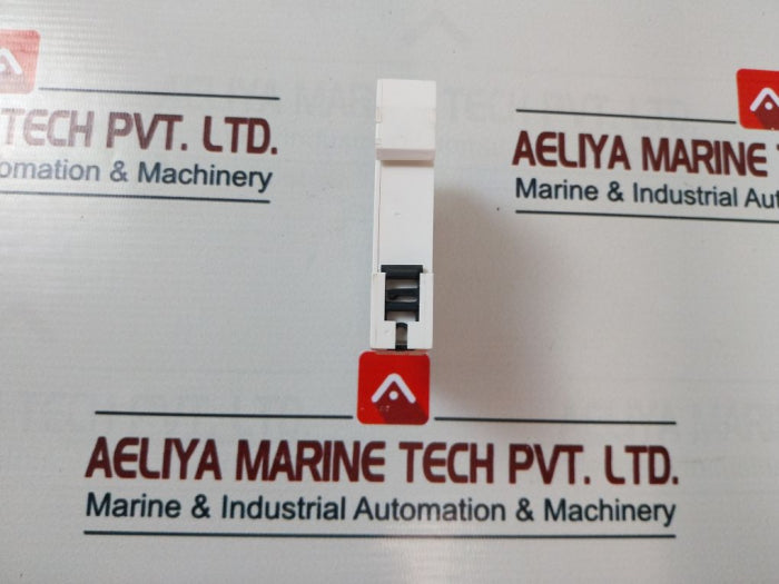 Telemecanique/Schneider Electric RE11 RL MU Din Rail Multi Function Timer Relay