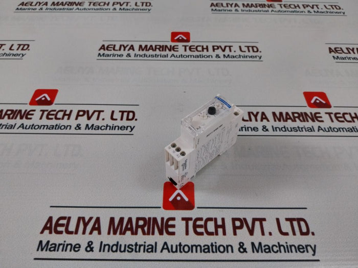 Telemecanique/Schneider Electric Re11 Rme Mu Timer Relay 0,1S-10H