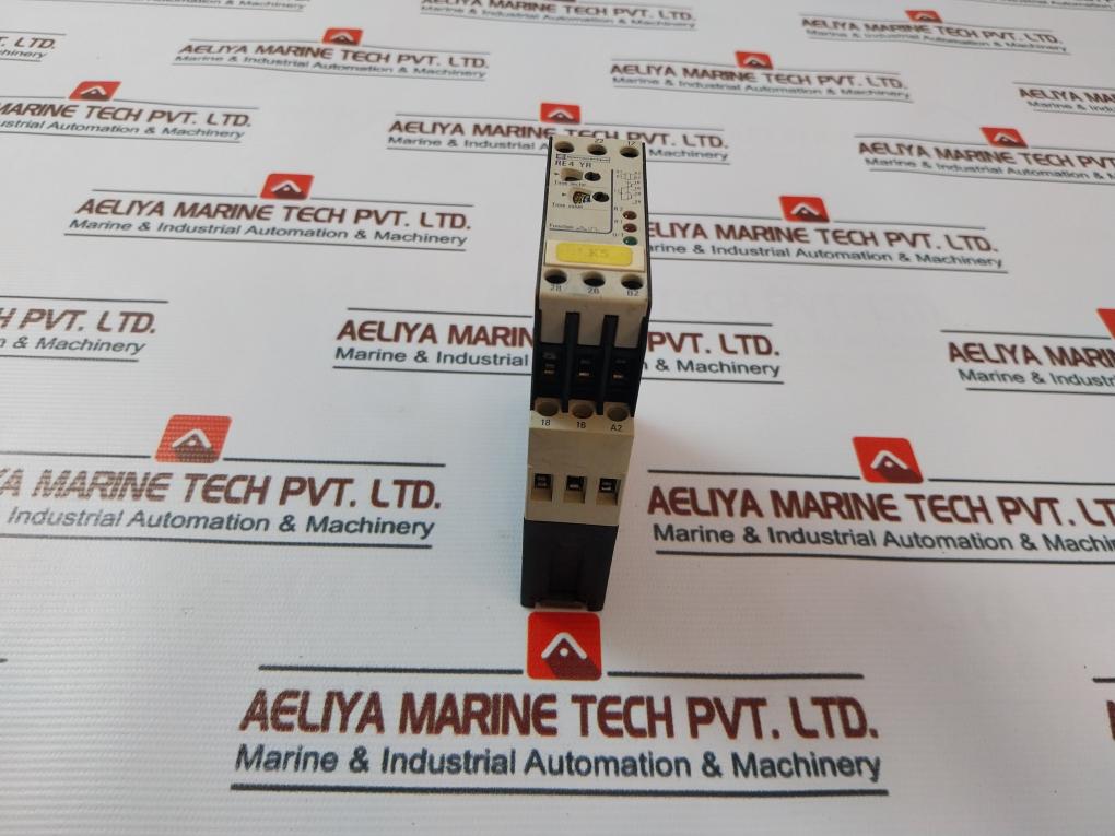 Telemecanique Re4 Yr12Bu Timer Relay 0,05S-300H