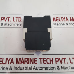 Telemecanique Re4 Yr12Bu Electronic Timer Relay 09974