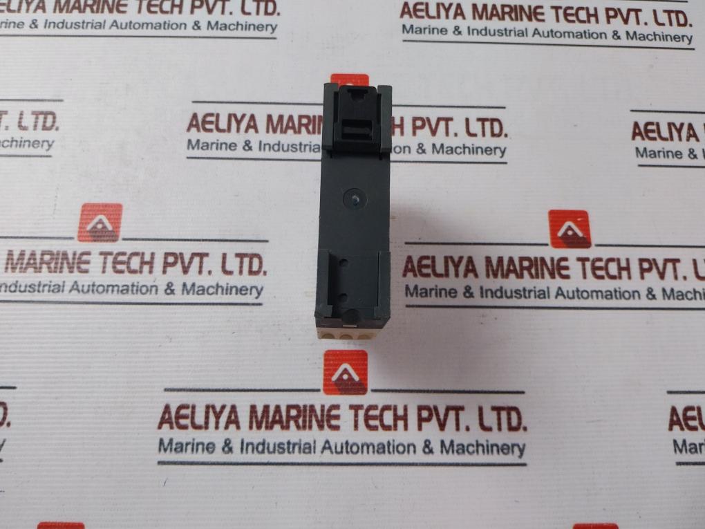 Telemecanique Re7Tl11Bu On Delay Timer Relay 0.05S-300H