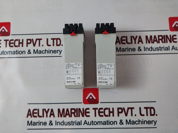 Telemecanique RHR 418B Time Delay Relay 24V