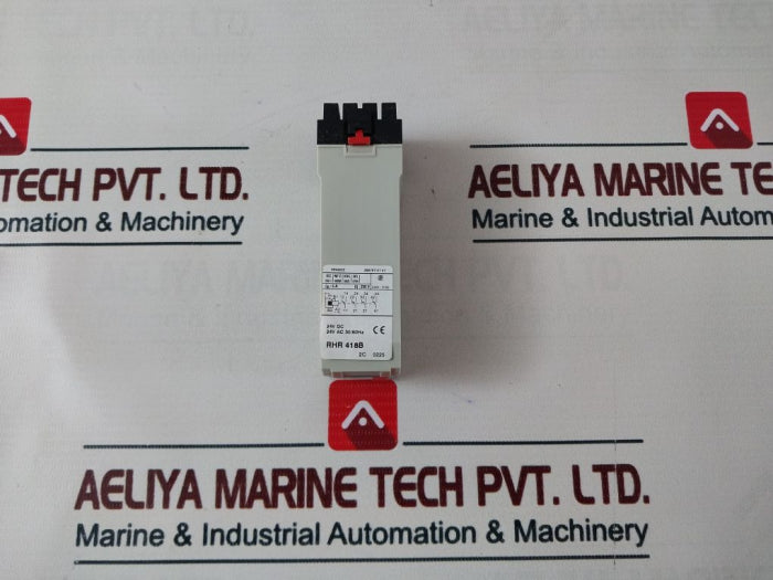 Telemecanique RHR 418B Time Delay Relay 24V