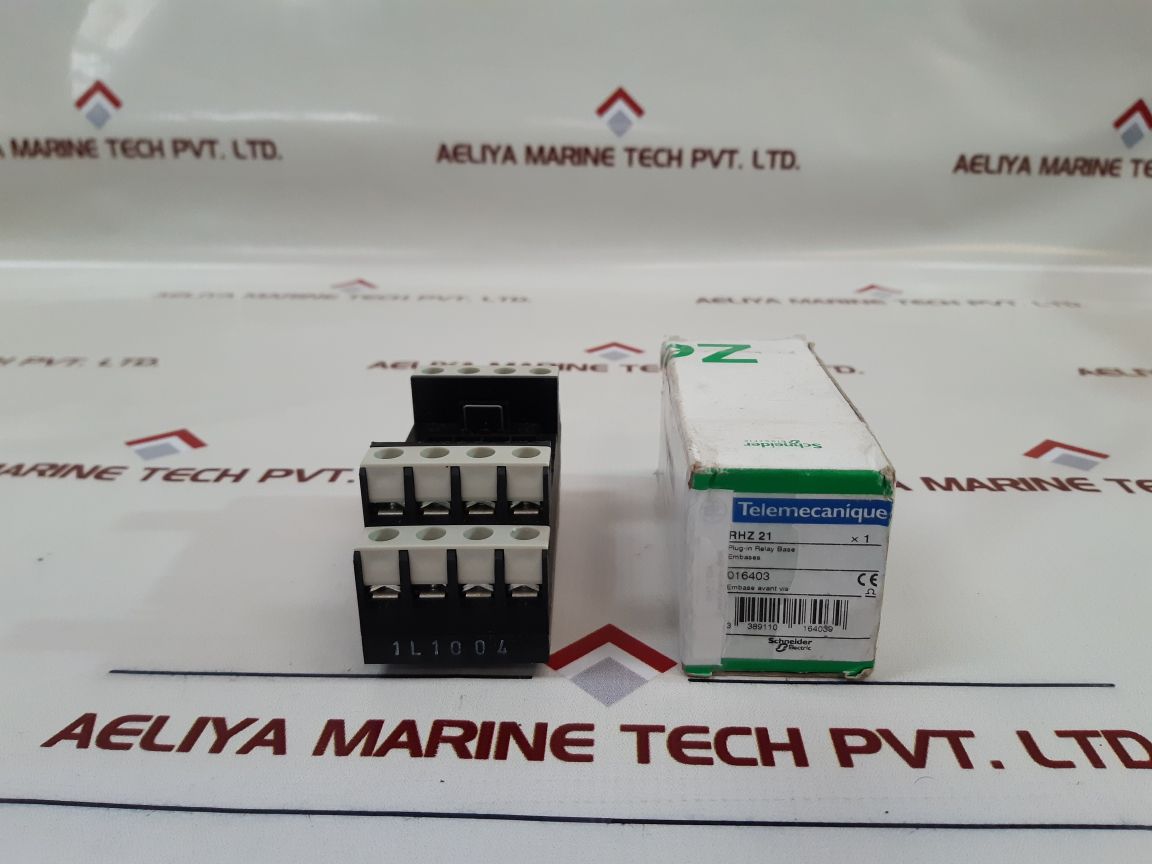 Telemecanique/Schneider Electric RHZ 21 Plug-in Relay Base