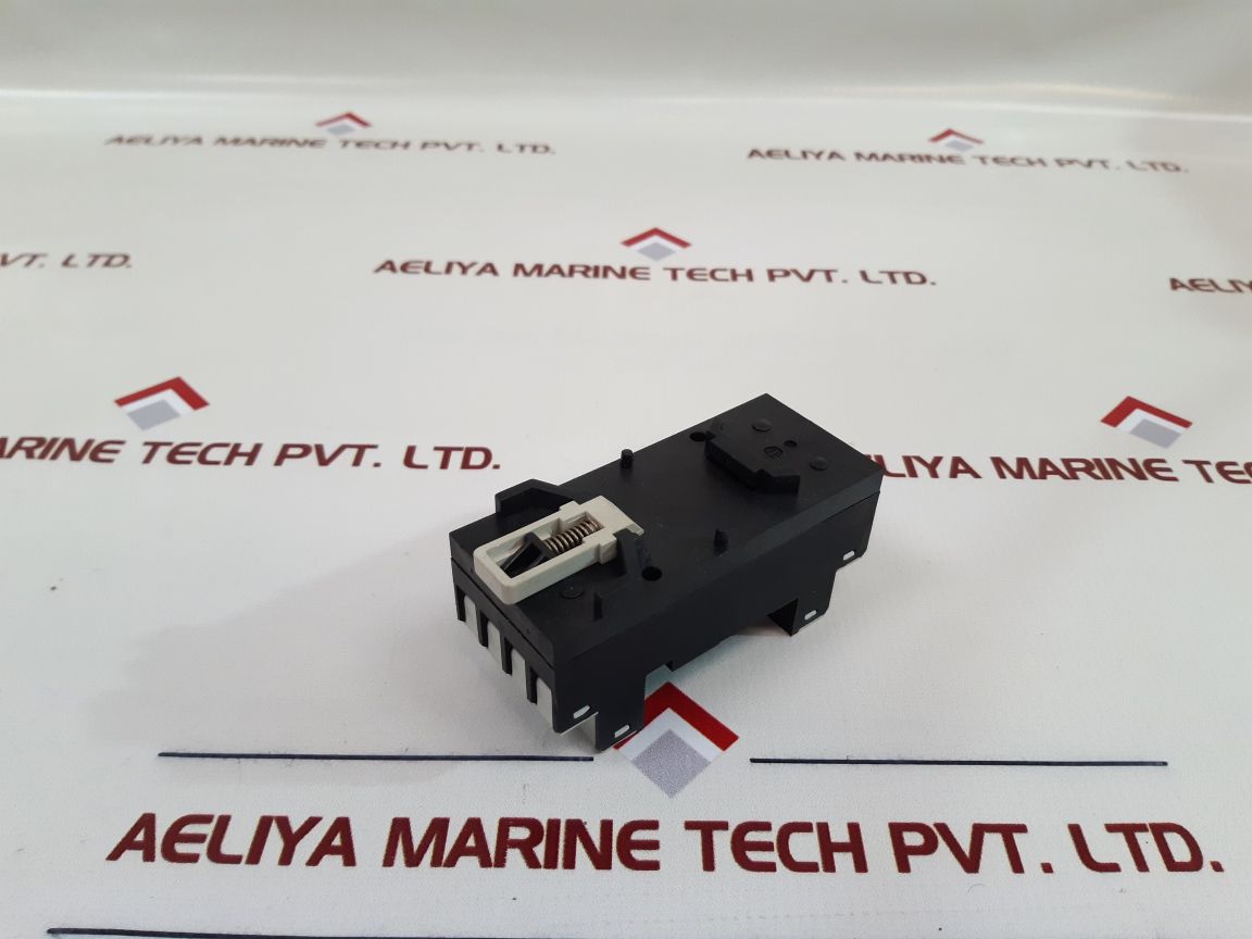 Telemecanique/Schneider Electric RHZ 21 Plug-in Relay Base