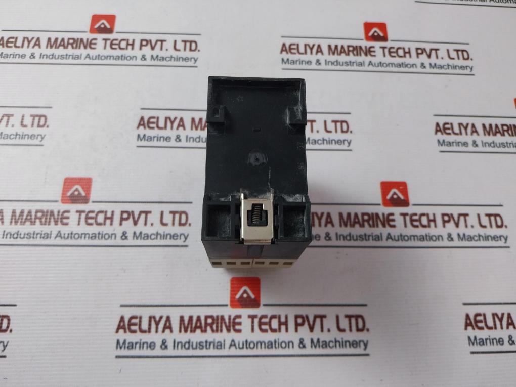Telemecanique Rm3 Ja112Mu7 Programmable Relay 50-60Hz