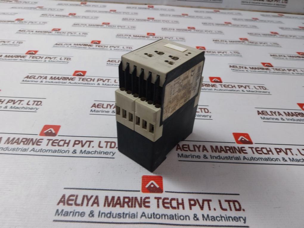 Telemecanique Rm3 Ja112Mu7 Programmable Relay 50-60Hz