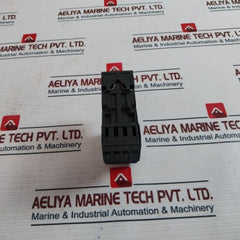 Telemecanique Rxl 4A06B1P7 Relay With Base 230V 50/60Hz 12A/300 Vac