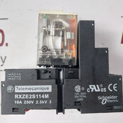 Telemecanique Rxm4Gb2B7 Relay With Base 10A 300V