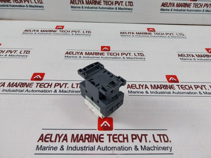 Telemecanique Schneider Electric Lc1D18 Contactor 220V 50/60Hz