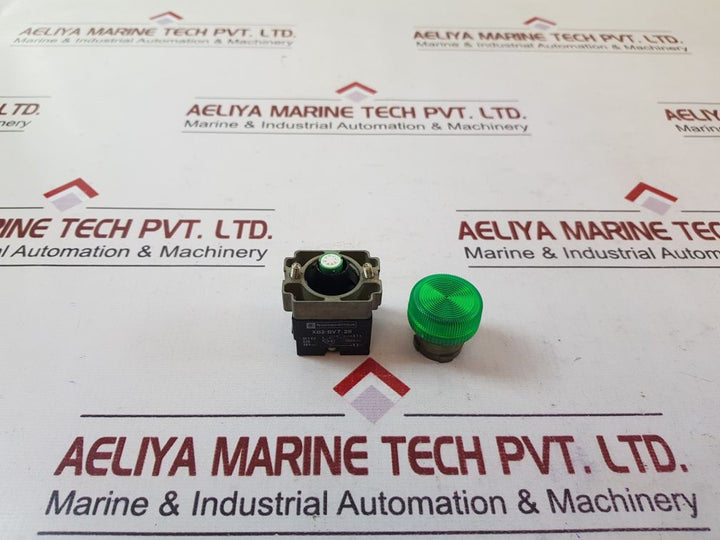 Telemecanique Xb2-bv7.28 Signalling Indicator Led Green 130V Lamp