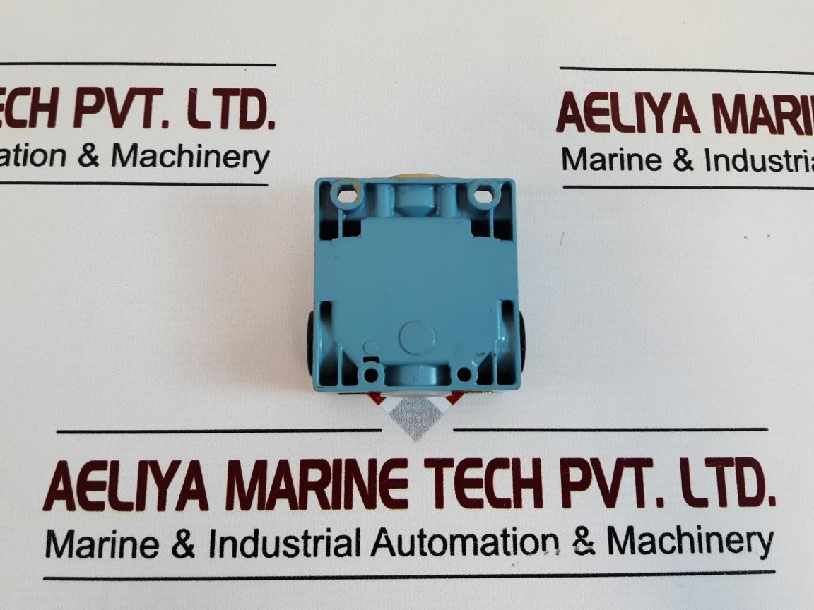 Telemecanique Xck-m Limit Switch Zck-m5 Ac15 240V 3A