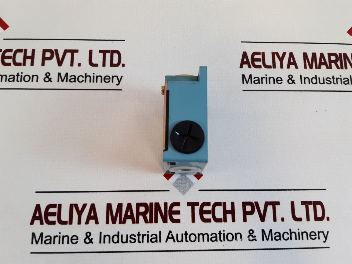 Telemecanique Xck-m Limit Switch Zck-m5 Ac15 240V 3A