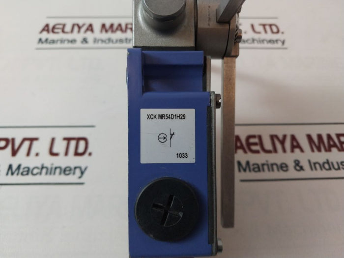 Telemecanique Xck-mr Limit Switch Ip 66 Ac 15 240V 3A