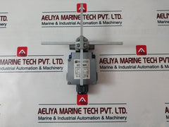Telemecanique Xck-mr Limit Switch Ip 66 Ac 15 240V 3A