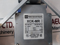 Telemecanique Xck-mr Limit Switch Ip 66 Ac 15 240V 3A