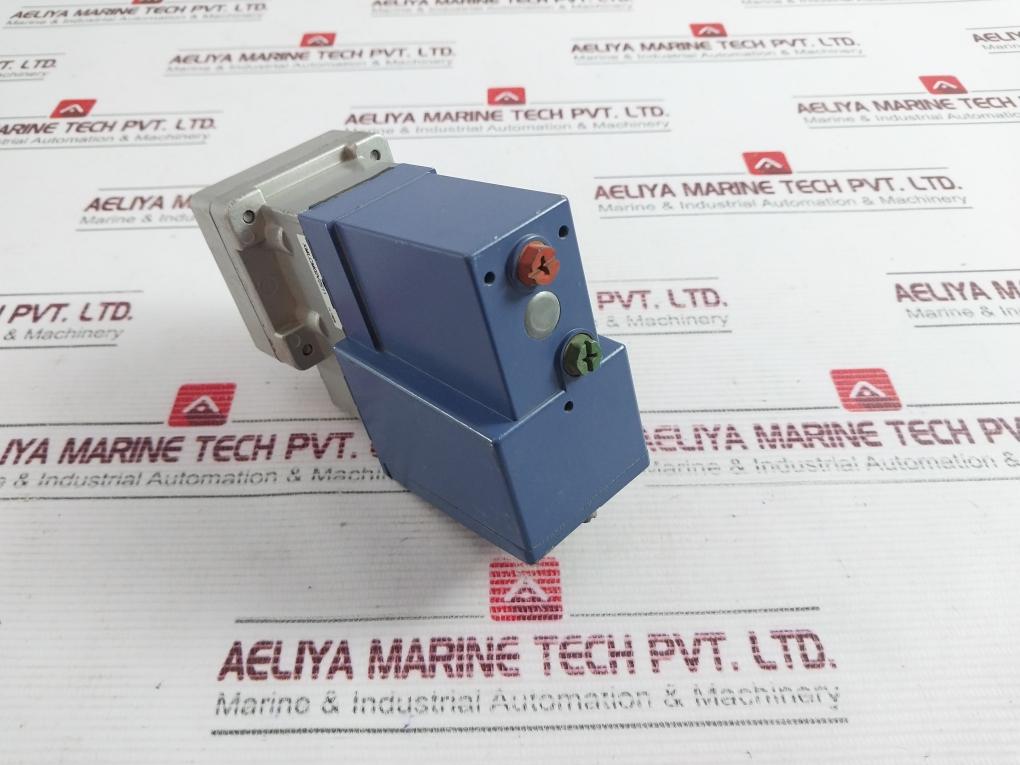 Telemecanique Xmlcm02V2S11 Pressure Switch