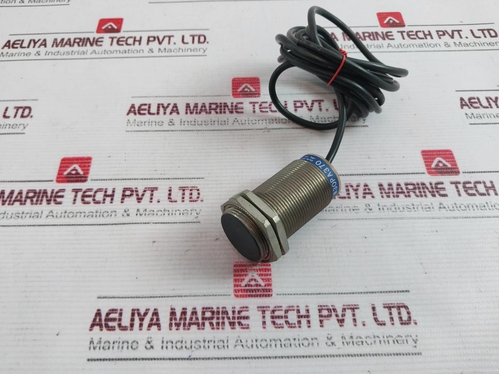 Telemecanique Xs1M30Pa370 Inductive Sensor 200Ma
