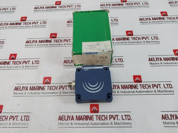 Telemecanique Xs7D1A1Pbm12 Inductive Proximity Sensor 12-24V 100Ma