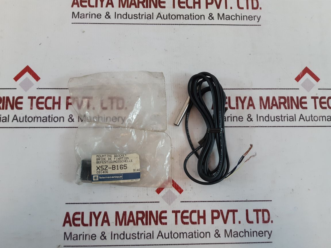 Telemecanique xsz-b165 proximity sensor xs1l06pc41