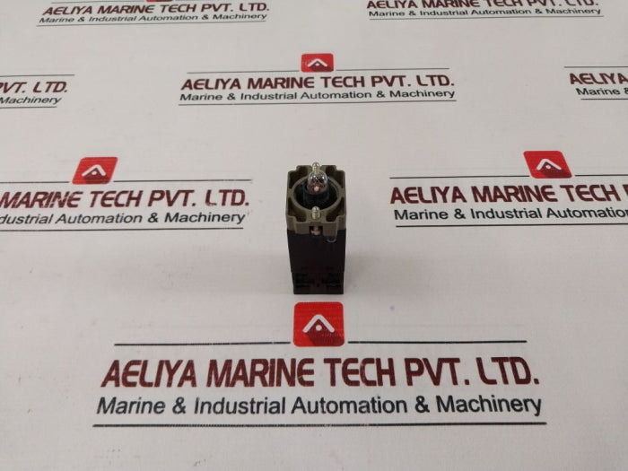 Telemecanique Z..-bv94 Pilot Light Head Station Zb2-be101