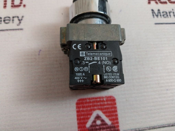 Telemecanique ZB2-BE101 Selector Switch 400V
