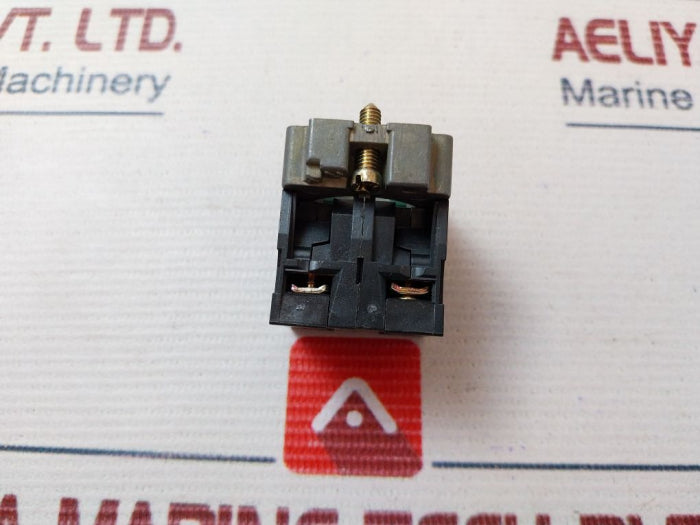 Telemecanique ZB2-BZ103,ZB2-BE101 Contact Blocks W/ Mounting Base 400V