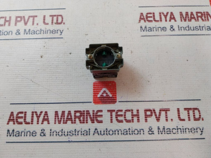 Telemecanique ZB2-BZ103,ZB2-BE101 Contact Blocks W/ Mounting Base 400V