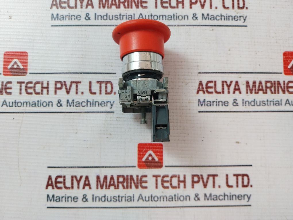 Telemecanique Zbe-102 Push Button 10A