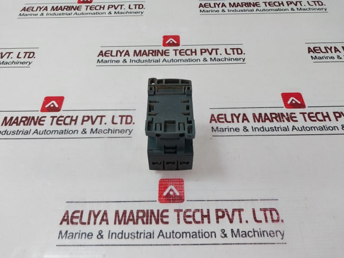 Telemecanique/Schneider Electric Lc1 D09 Contactor 25A 690V