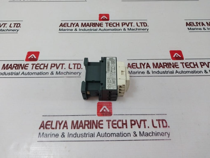 Telemecanique/Schneider Electric Lc1 D09 Contactor 25A 690V