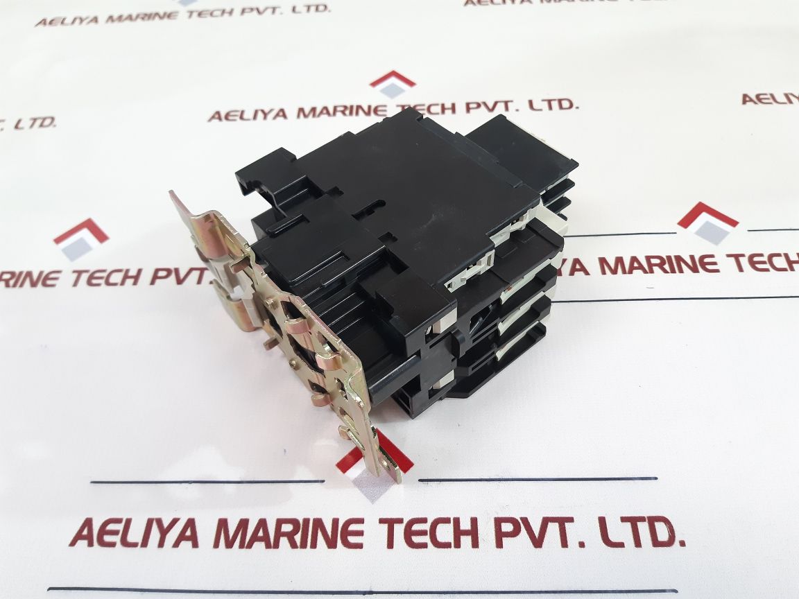 Telemecanique/Schneider Lc1 D40 11 Contactor La1 Dn31 Contact Block - Aeliya Marine Tech