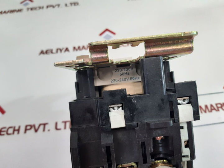 Telemecanique/Schneider Lc1 D40 11 Contactor La1 Dn31 Contact Block - Aeliya Marine Tech