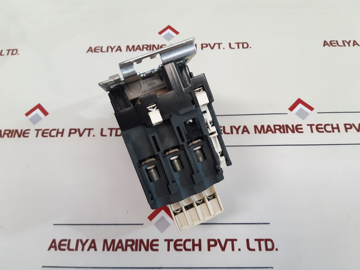 Telemecanique/Schneider Lc1 D40 Contactor With Ladn31 Contact Block - Aeliya Marine Tech