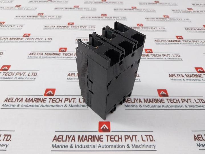 Terasaki Electric Xs50Cs 3 Pole Circuit Breaker 30A 250V